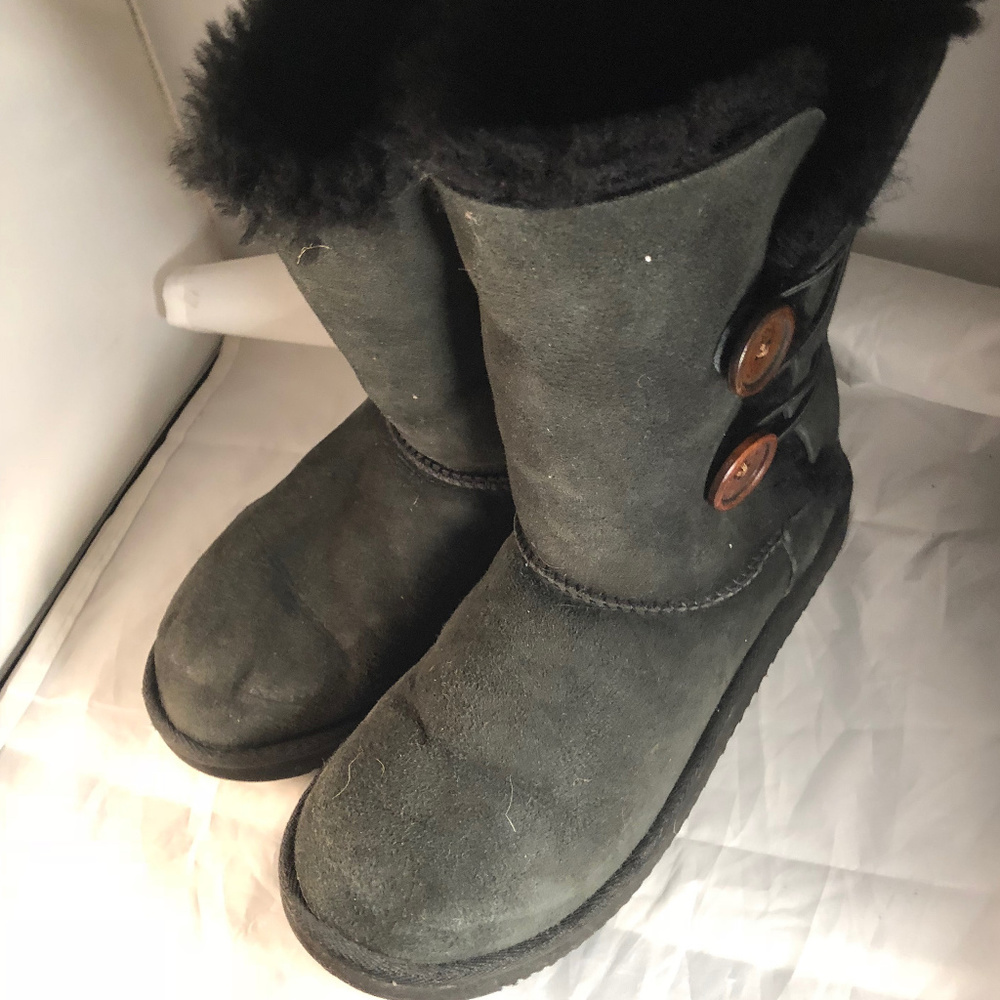Cozie Steps Black Shearling Boots 7